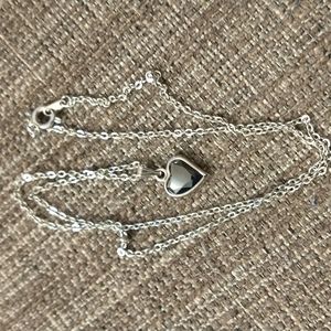 Lovely vintage faceted heart necklace